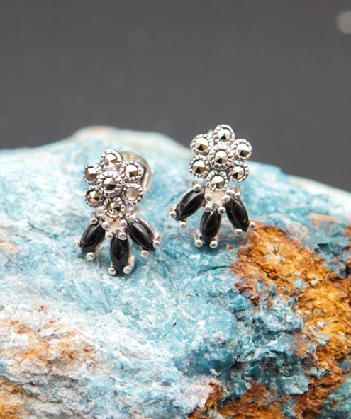 925 Ayar Gümüş Çocuk Küpesi skü00033 ürün görseli 1