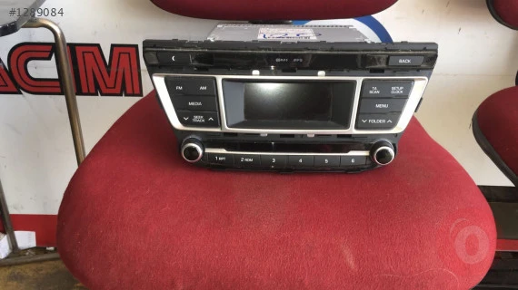 AC103C8EE 96170C8001SDH HYUNDAİ İ20 İ30 KİA ARAÇLAR UYUMLU RADYO CD ÇALAR ORİJİNAL TEYP 2. EL ÜRÜN - Resim 3
