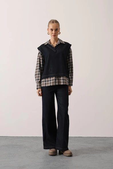 Kadın Denim İkili Takım V Yaka Kot Yelek ve Yüksek Bel Geniş Paça Pantolon Kot Takım - Resim 2