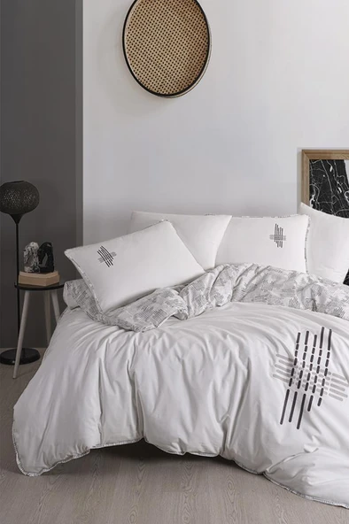 Lina 6 Parça %100 Pamuk Çift Kişilik Nevresim Takımı ürün görseli