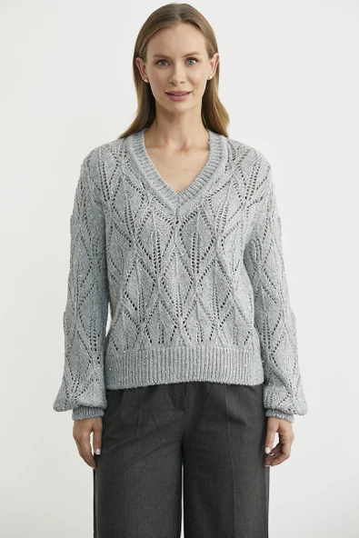 Delikli V Yaka Pullu Triko Kazak - Gri ürün görseli 1