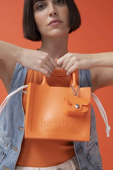 United Colors Of Benetton El Çantası BNT_1450 ürün görseli 1