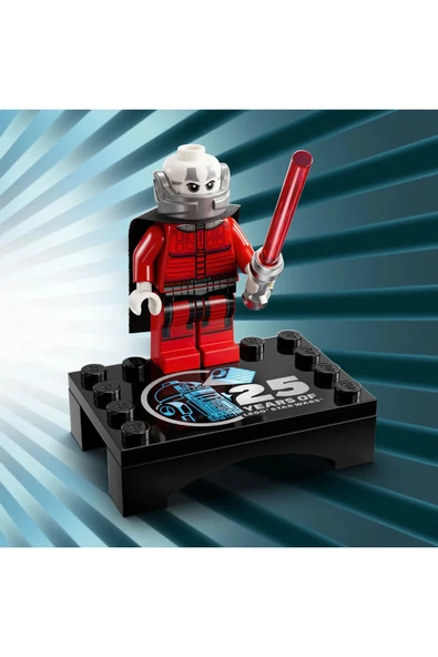 ® Star Wars™ R2-D2™ 75379 - 10+ Star Wars Sevenler için Yaratıcı Oyuncak Yapım Seti (1050 P) - 9