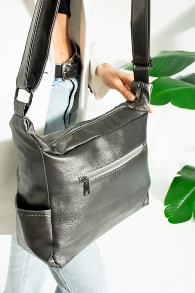 Y.S.Deri Kadın Postacı Çanta Çok Cepli 30*20 Cm Vegan Deri Bayan Çapraz Askılı Omuz Çantası - Resim 7