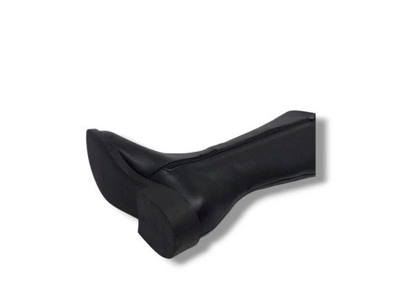 İzlife 232 Kadın Siyah Uzun Fermuarlı Alçak Topuklu Çizme - Resim 4