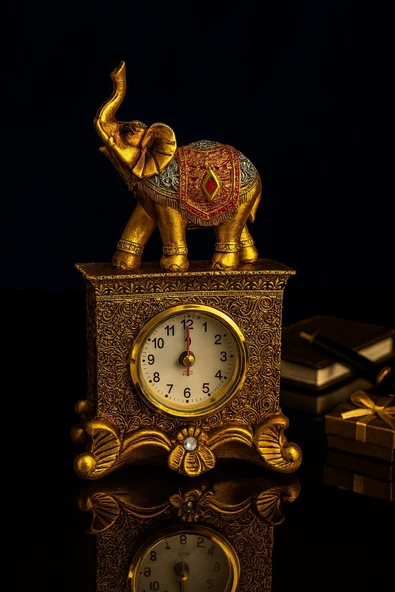 Fil Figürlü Zarif Masa Saati Bolluk Şans Simgesi Kırmızı Taş Detay Altın Renkli Fil Masa Saati 19 Cm ürün görseli 1