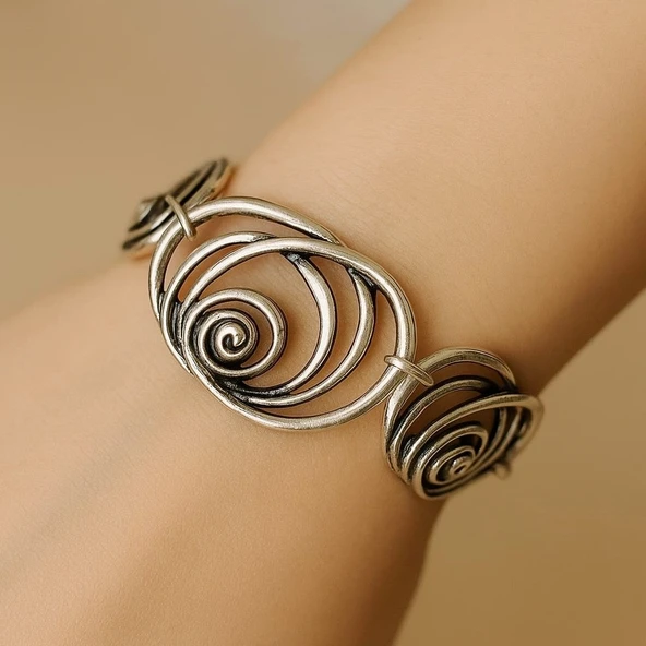 Geometrik Şekilli Kadın Bileklik Gümüş Kaplama Ayarlanabilir El Yapımı Bileklik - Resim 2