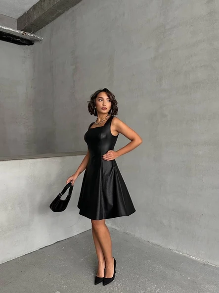 Kare yaka deri elbise siyah h24442 - Resim 4