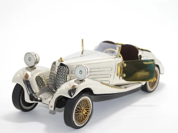 Pirinç Eski Model Araba No 3 ürün görseli