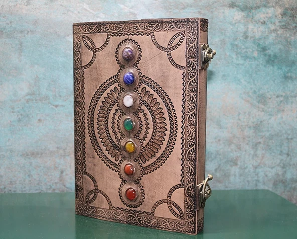 Taşlı Deri Defter Model 13 ürün görseli