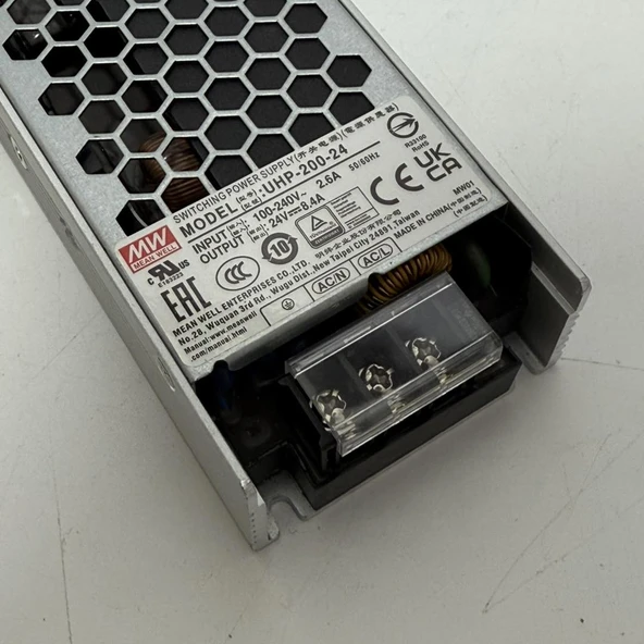 Mean Well UHP-200-24 Fansız Slim Power Supply 200W 24VDC 8.4A - Resim 4