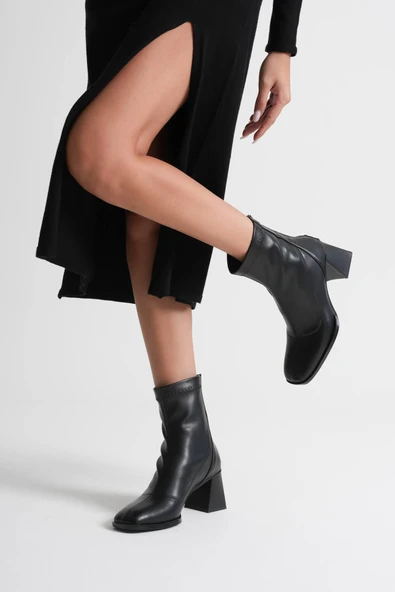 Anevra Siyah Kalın Topuklu Streç Bot - Resim 2