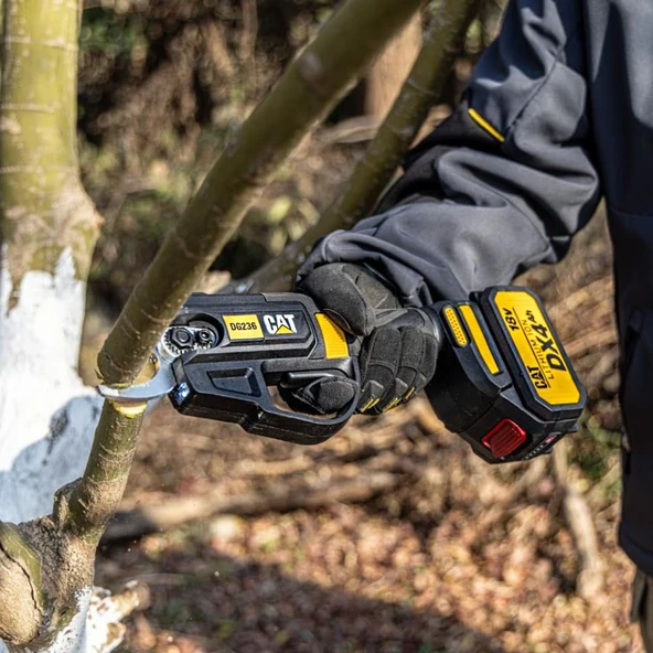 CAT DG236 18Volt 2.0A Li-ion Tek Akülü Profesyonel Kömürsüz Dal Budama Makası - 4