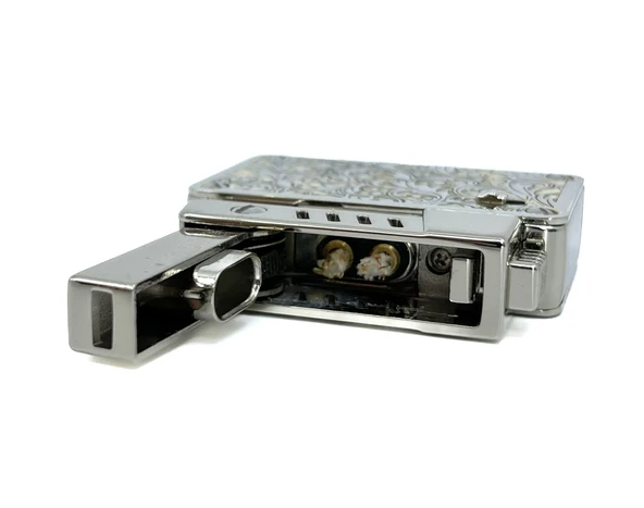 Chief King's Fire İbelo Model Ornamental Desenli Lüks Çakmak - Resim 4