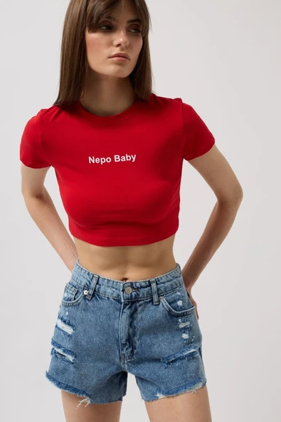 Nepo Baskılı Crop T-Shirt ürün görseli 1