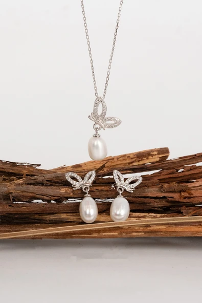 Gümüş rodyumlu zirkon taşlı kelebek modeli kolye ve küpeden oluşan ikili sallantılı incili set  SGTL13036RODAJ - Resim 2