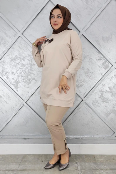 KADIN DİKME VE BAĞUCU DETAYLI TESETTÜR TUNİK ürün görseli