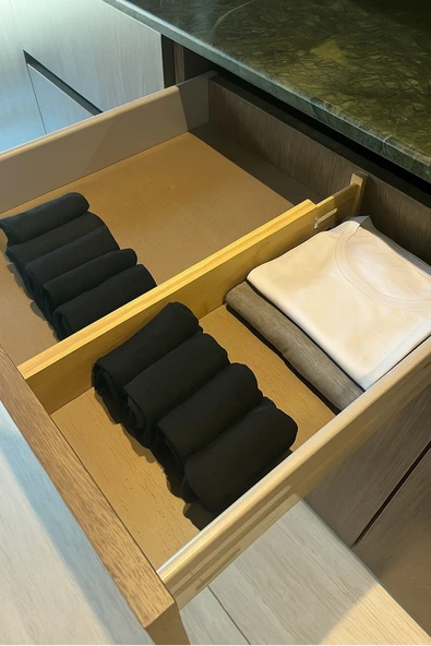 Doğal Bambu Ayarlanabilir  Yaylı Çekmece Ayracı – Çok Amaçlı Dolap ve Organizer Bölücü BR-6712 ürün görseli