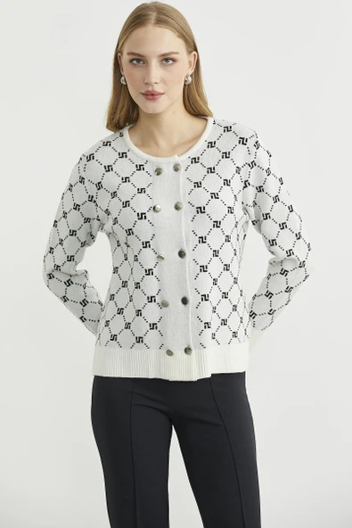 Logolu Düğme Detaylı Triko Hırka - Kemik - Resim 2