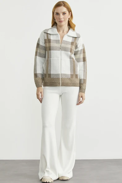 Ekose Blok Geçişli Yünlü Triko Hırka - Bej ürün görseli