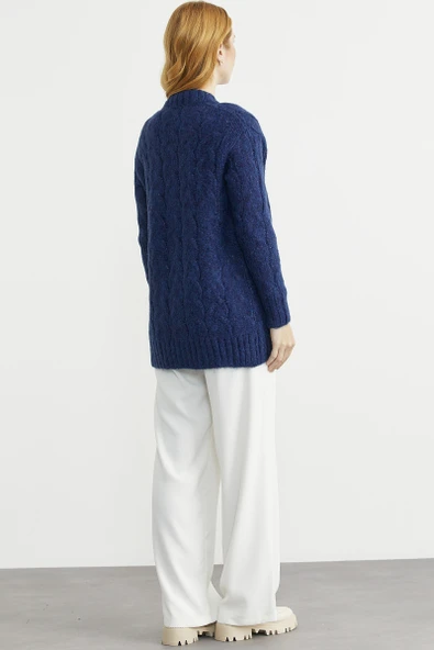 Saç Örgü Motifli Cepli Triko Hırka - Lacivert - Resim 5