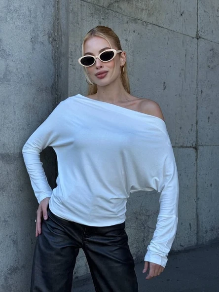 Yarasa Kol Geniş Yaka Siyah Bluz Bol Kesim Likralı Kumaş Düşük Omuz Üst - Resim 9