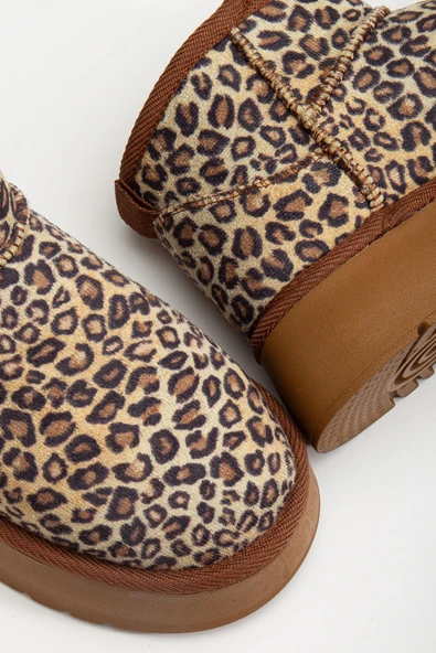 Mini Leopar Süet Yarım Bot içi Tüylü Düz Taban Kadın Ayakkabı - Resim 3