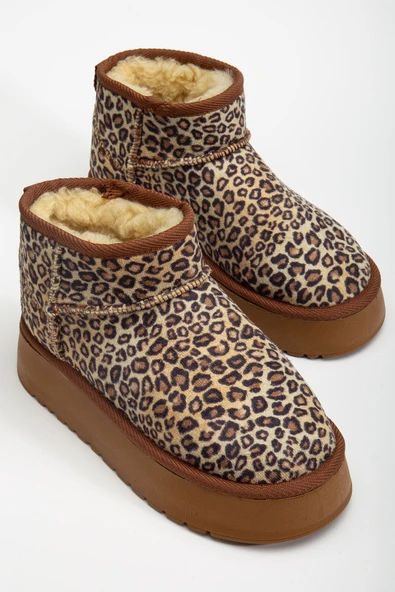 Mini Leopar Süet Yarım Bot içi Tüylü Düz Taban Kadın Ayakkabı ürün görseli