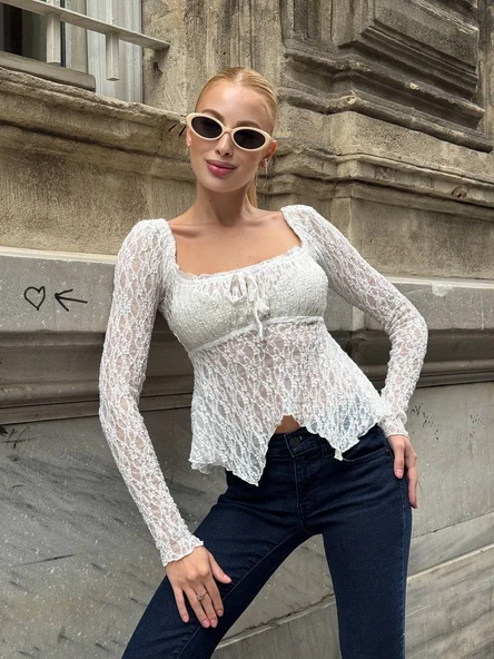 Ekru Peplum Etek Ucu Fırfırlı Güpür Bluz Uzun Kol Bağlama Detaylı Kare Yaka Şık Bluz - Resim 4