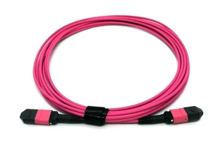 Beek MPO Kablosu, dişi-dişi, OM4, B cross, 12 cores, SENKO konektor, 7 metre<br>Beek MPO cable, female-female, OM4,B cro ürün görseli