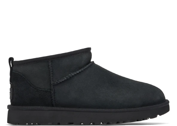 UGG Classic Ultra Mini Boot Black (W) ürün görseli