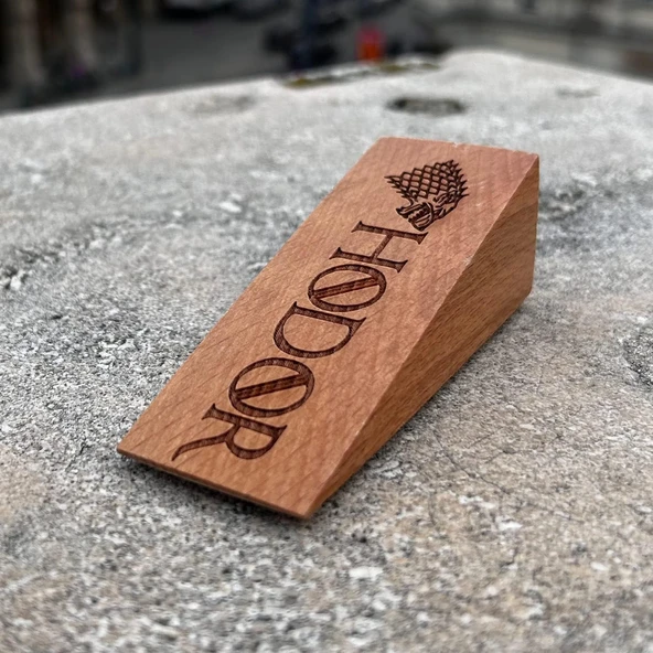 2 Adet Ahşap Kapı Stoperi Kapı Tutucu Takoz Durdurucu Hodor Yazılı Kaymaz Keçeli