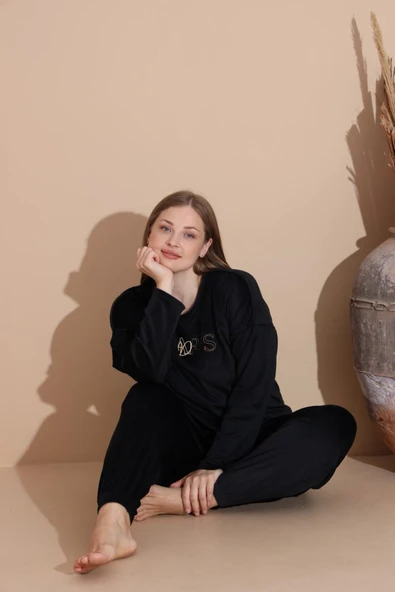 Boyraz Kadın KIŞLIK Fransız Kadife Büyük Beden Bisiklet Yaka Uzun Kol Pijama Takımı 03134 - 1 Adet  Siyah 2XL ürün görseli