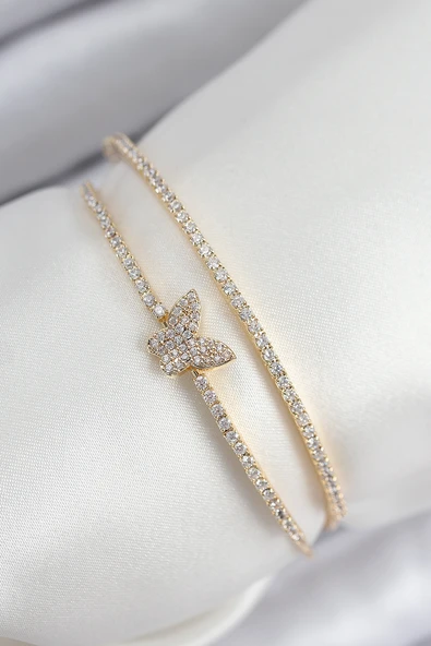 Pirinç Zirkon Taşlı Kelebek Model Gold Renk Kadın Bileklik - TJ-BB7891