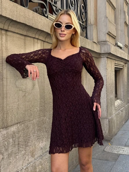 Kadın Siyah Dantelli Uzun Kollu Kalp Yaka Mini Abiye Elbise Güpür Kumaş Vücudu Saran - 8