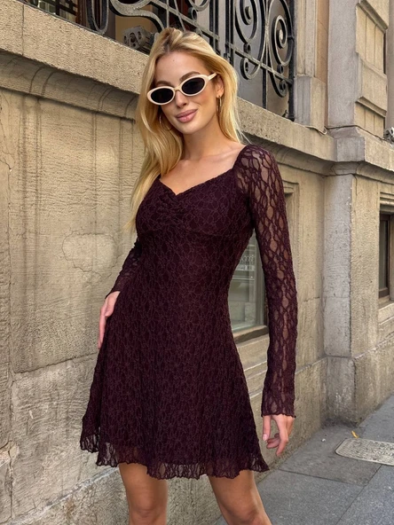 Kadın Siyah Dantelli Uzun Kollu Kalp Yaka Mini Abiye Elbise Güpür Kumaş Vücudu Saran - 9