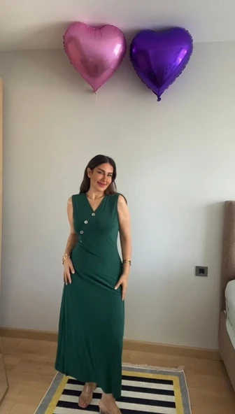 Kadın Kruvaze Yaka Düğme Detay Maxi Boy Elbise ürün görseli 1