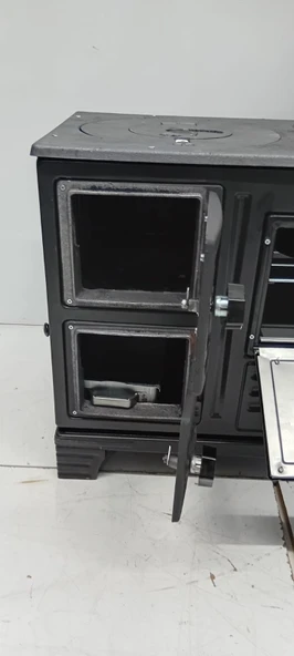 Saç Gövdeli Döküm İç Hazneli Kuzine Soba Fırınlı ve Dayanıklı Isıtma Sobası - Resim 3