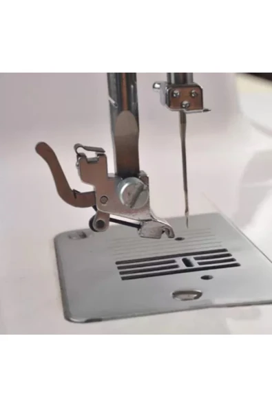 SİNGER Ev Tipi Dikiş Makinesi Ayak Üst Bağlantı Parçası - Resim 2