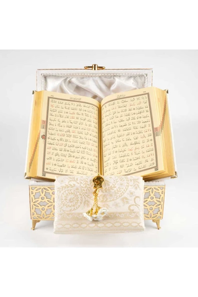 Desenli Kutu Çeyizlik, Seccade + Tesbih + Kuran Hediye Seti (Çanta Boy, Kadife, Beyaz, Elif-Vav) - Resim 4