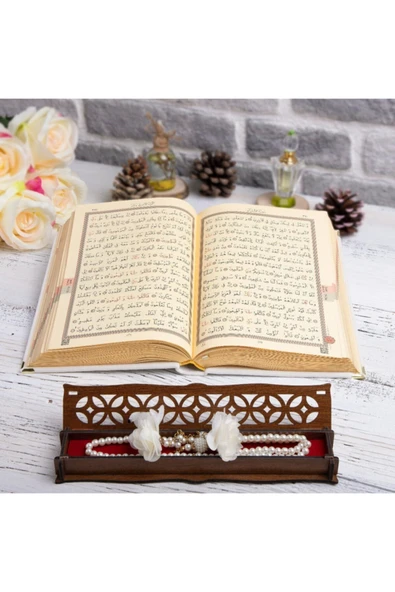 Hediyelik Kur'an-ı Kerim Kadife Beyaz Tespihli Ah.kutu Orta B. - Resim 3