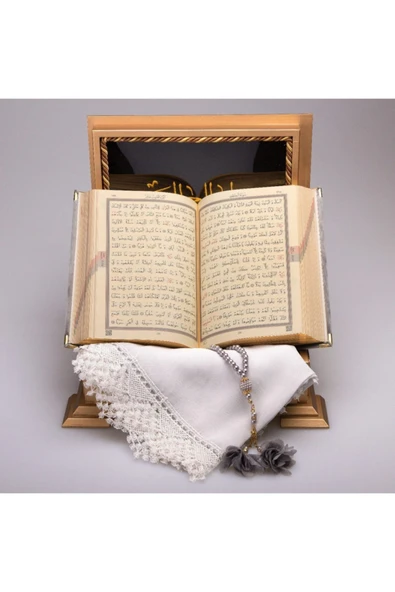 Hediyelik Ahşap Kutulu Kur'an-ı Kerim Elif-vav Hafız Boy K Gri Tülbent Ve Tespihli - Resim 2
