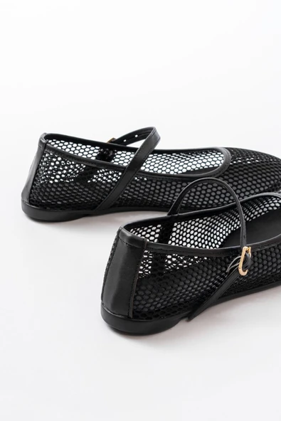 6325 Siyah Fileli Baret Toka Detaylı Günlük Kadın Babet - 5