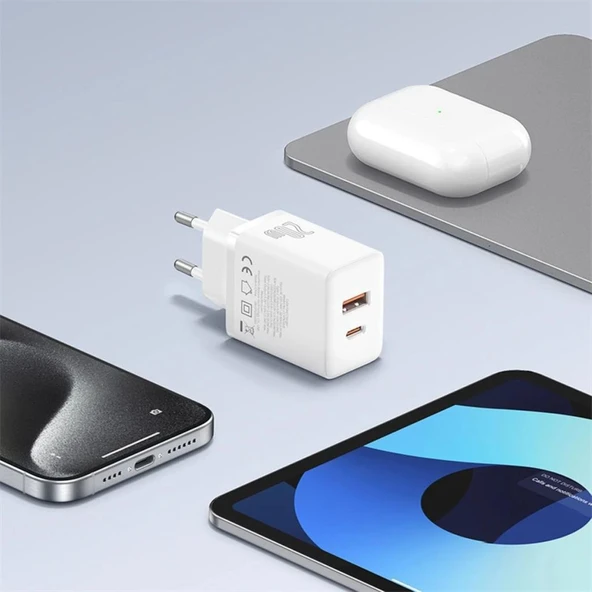 Baseus Cube Type-C + USB Girişli U+C 20W Hızlı Şarj Cihazı iPhone 15 14 13 12 11 Uyumlu Samsung ve Android Uyumlu Beyaz - Resim 4