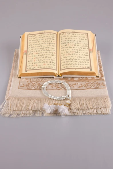 Hediyelik Kur'an-ı Kerim Kadife Set Hafız B. Tes. Gold Seccade Beyaz - Resim 3