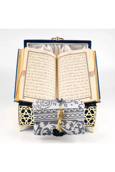 Desenli Kutu Çeyizlik, Seccade + Tesbih + Kuran Hediye Seti (Hafız Boy, Kadife, Lacivert, Elif-Vav) - Resim 5