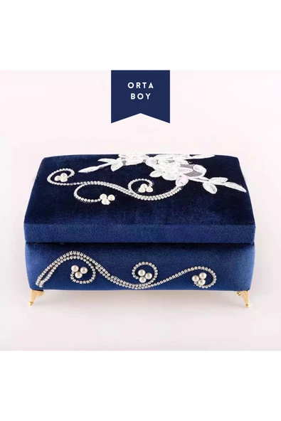 Desenli Kutu Çeyizlik, Seccade + Tesbih + Kuran Hediye Seti (Orta Boy, Kadife, Lacivert, Elif-Vav) ürün görseli