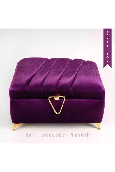 Çizgili Kutu Çeyizlik, Şal + Seccade + Tesbih + Kuran Hediye Seti (Çanta B. Kadife, Mor, Elif-Vav) ürün görseli