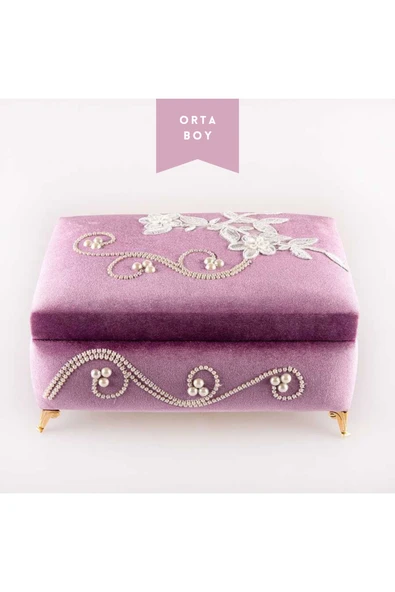 Desenli Kutu Çeyizlik, Seccade + Tesbih + Kuran Hediye Seti (Orta Boy, Kadife, Lila, Elif-Vav) ürün görseli