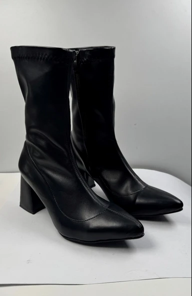 Kadın Deri Bot Sivri Burun Dikiş Detaylı Fermuarlı Streç Esnek Kalın Topuklu Ayakkabı 779 ürün görseli 1